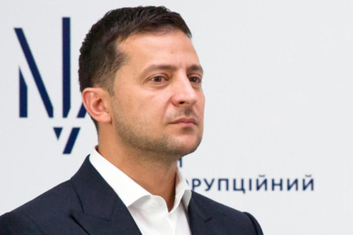 Зеленский уволил троих советников