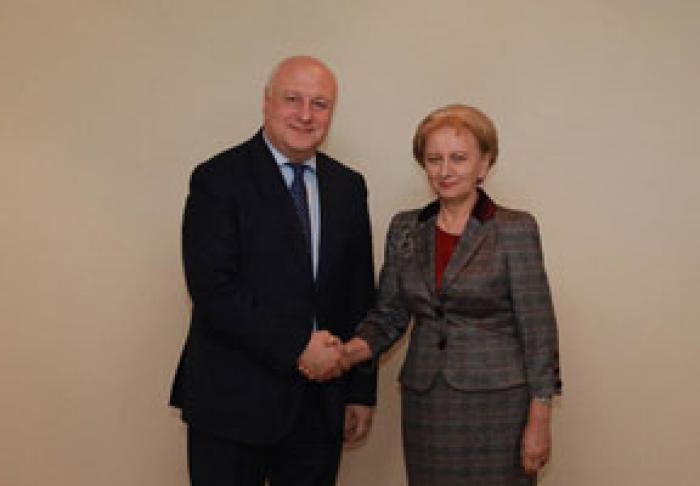 ZINAIDA GRECEANÎI A ANUNŢAT DESCHIDEREA MOLDOVEI PENTRU COOPERAREA CU ADUNAREA PARLAMENTARĂ A OSCE