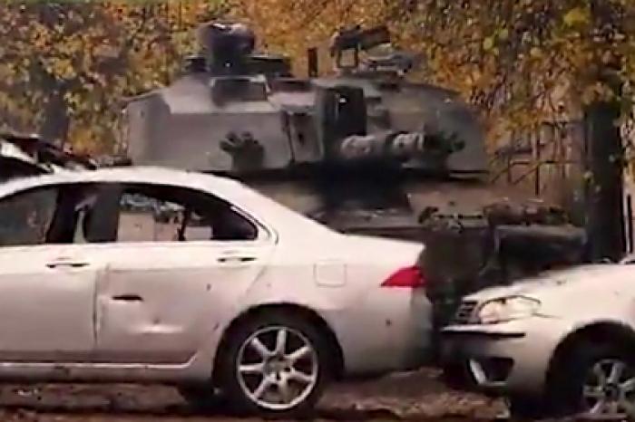 Британская армия взорвала «российские танки» в Солсбери