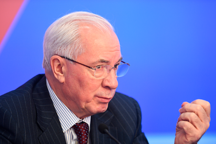 Бывший премьер Украины раскрыл роль Путина в его переезде в Россию