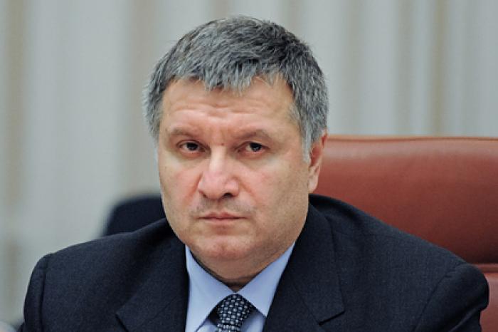 Глава МВД Украины заступился за националистов из «Азова» после обвинений США