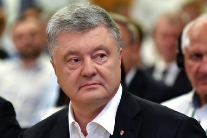 На Украине потребовали опубликовать стенограммы разговоров Порошенко с США
