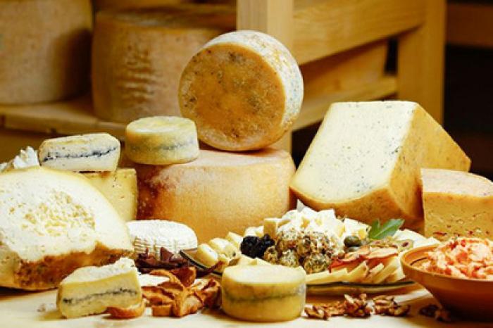 Подмосковье стало вторым по производству сыра в России