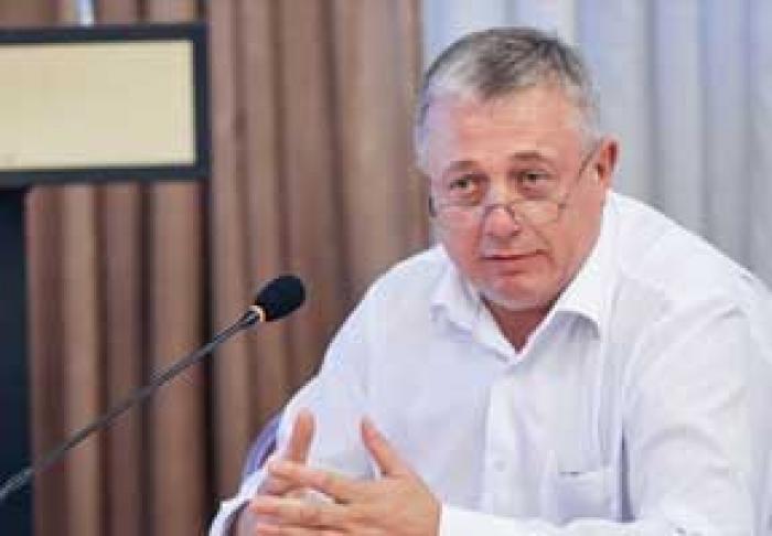 ПОЛИТОЛОГ: ОБЩЕСТВО ОЖИДАЕТ СВОБОДНЫХ И СПРАВЕДЛИВЫХ ВЫБОРОВ