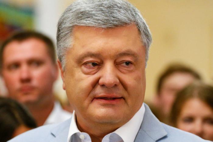 Порошенко уклонился от допроса на детекторе лжи