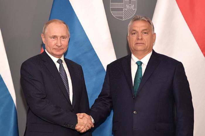 Путин прилетел в Венгрию на переговоры
