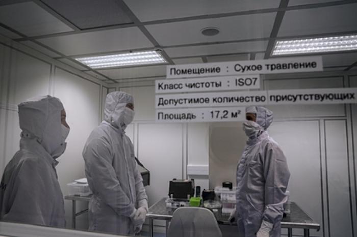 Российским ученым предложили поискать миллиарды рублей у бизнеса