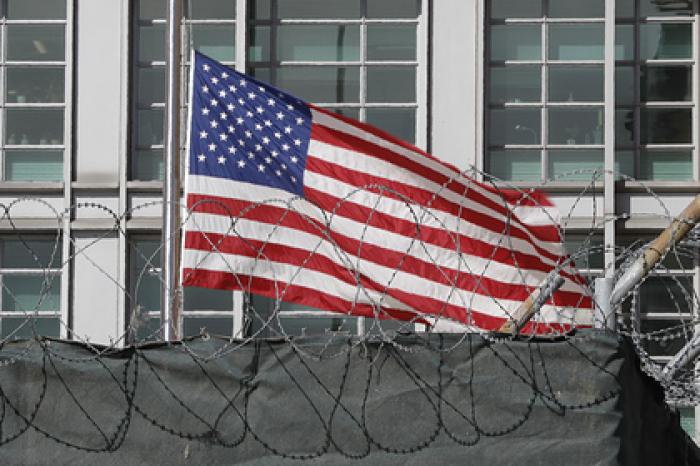 Российский посол оценил требование США признать «Азов» террористами