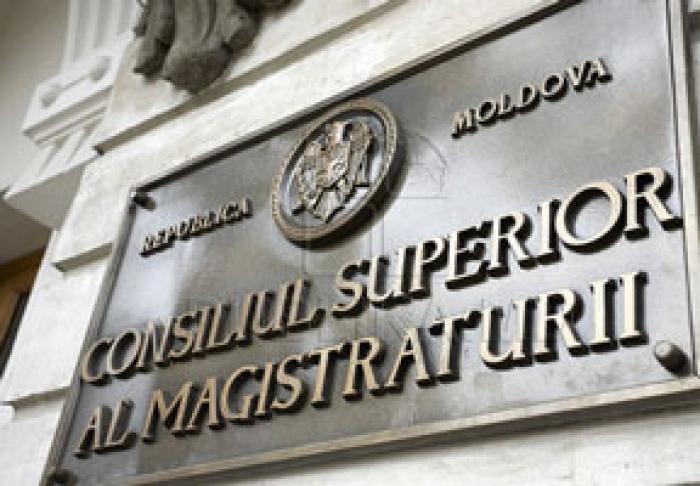 СУДЬИ СЧИТАЮТ, ЧТО НЫНЕШНИЙ СОСТАВ ВСМ НЕ В СОСТОЯНИИ ОСУЩЕСТВИТЬ ПОДЛИННУЮ РЕФОРМУ ПРАВОСУДИЯ