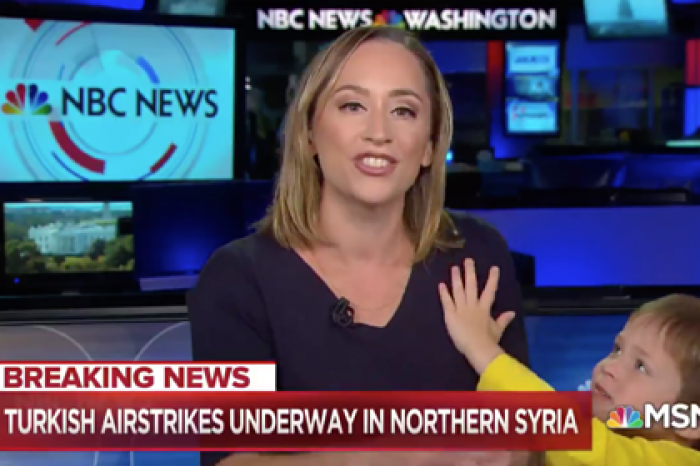 Сын журналистки ворвался в студию и прервал прямой эфир