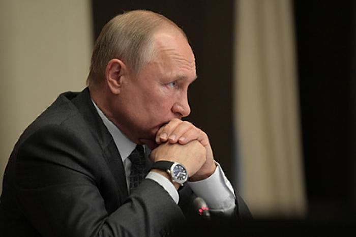 В Кремле прокомментировали интерес россиян к прошлому Путина