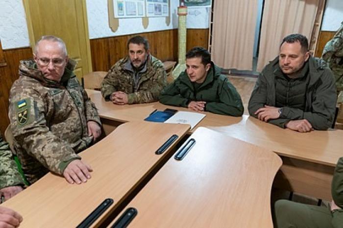 Журналистку возмутил «хамский» разговор Зеленского с добровольцами в Донбассе