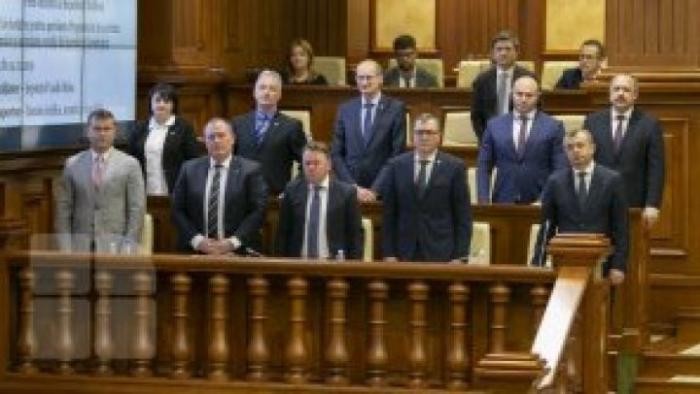 48 часов на смену кабмина: ролик о том, как пришло к власти правительство Кику