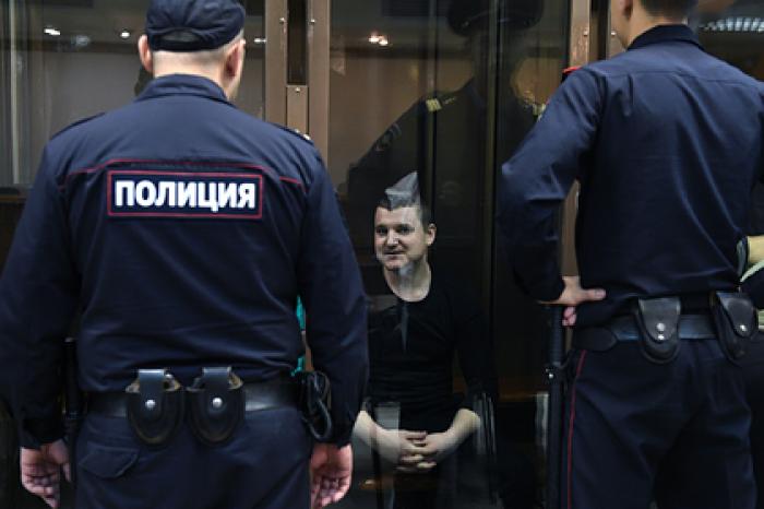 Адвокат украинских моряков объяснил продление расследования в России