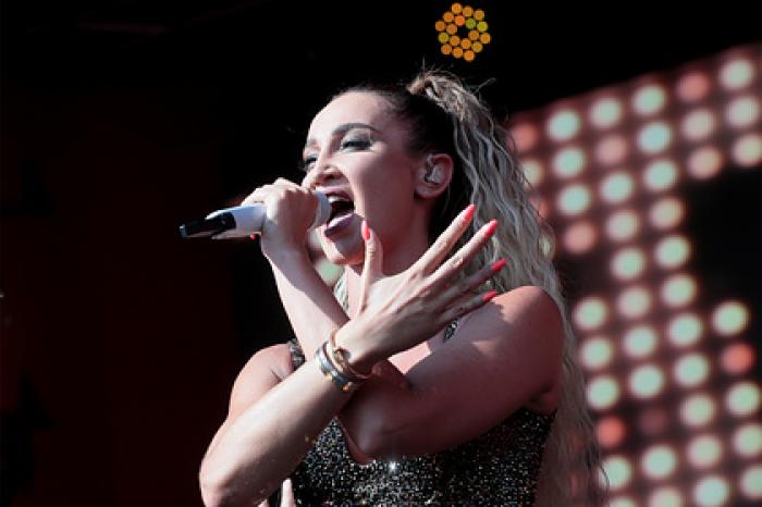 Бывшая жена Кержакова подтвердила информацию о домашнем насилии в браке Бузовой