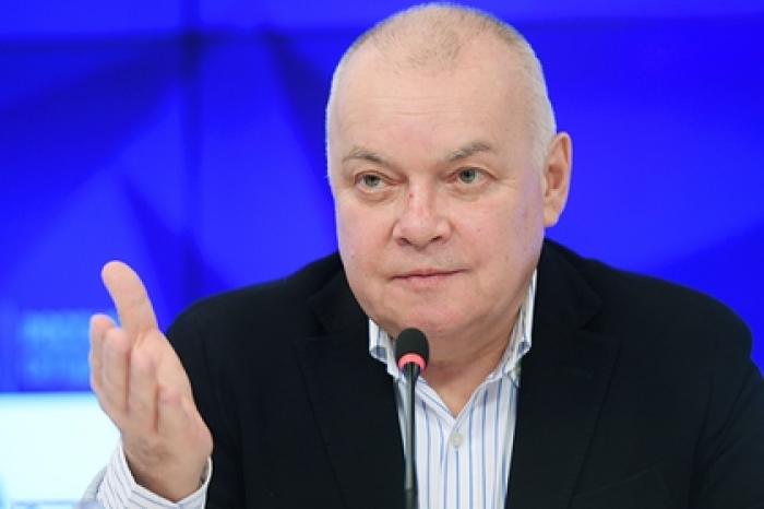 Киселев заявил о превосходстве любителей вина над любителями водки