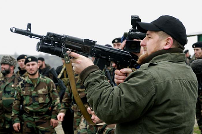 Кремль отказался проверять призыв Кадырова карать за попрание чести