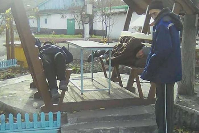 Пациент российского интерната захотел в тюрьму