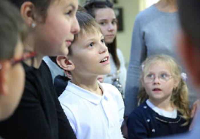 PESTE 600 DE STUDENŢI ŞI ELEVI AU PARTICIPAT LA EVENIMENTUL „DRUMUL BANULUI”
