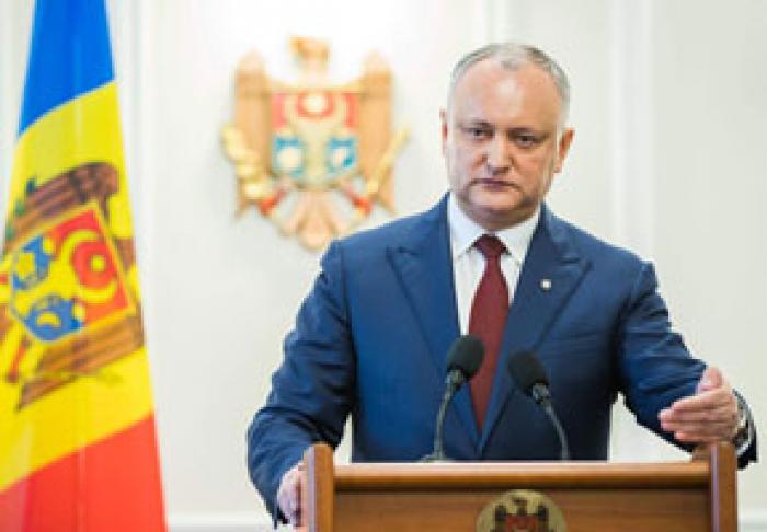 PREŞEDINTELE AR PUTEA ÎNAINTA UN CANDIDAT LA FUNCŢIA DE PREMIER, DEOARECE PARTIDELE PARLAMENTARE AU POZIŢII DIFERITE