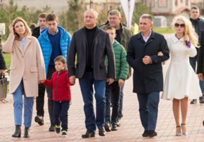 ПРЕЗИДЕНТ МОЛДОВЫ И ЛИДЕР ПРИДНЕСТРОВЬЯ В ВОСКРЕСЕНЬЕ ПРОВЕЛИ НЕФОРМАЛЬНУЮ ВСТРЕЧУ