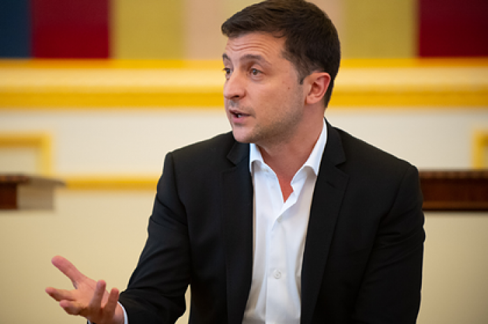 Стала известна реакция Зеленского на секс-скандал с депутатом