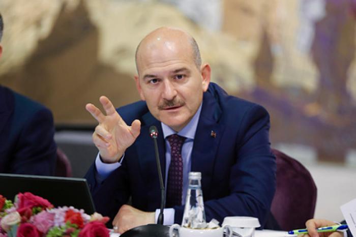 Турция пригрозила наводнить Европу террористами