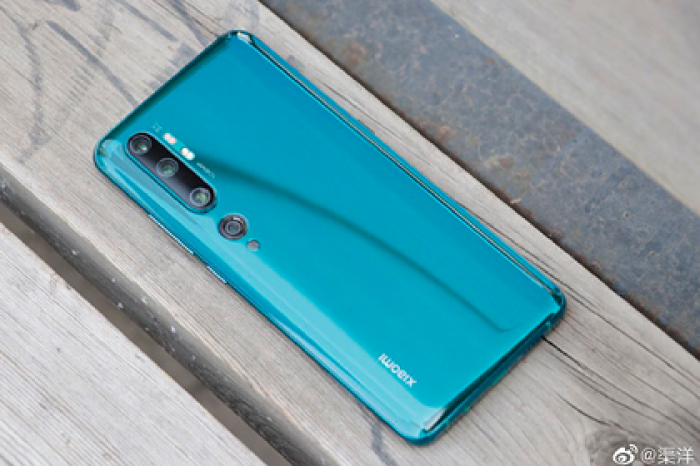 Xiaomi показала Mi Note 10 с камерой на 108 мегапикселей