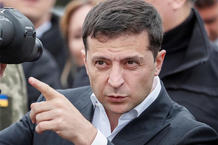 Зеленский назвал уход Тимошенко в оппозицию «древней украинской традицией»