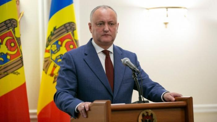 Додон о Санду: СИБ проинформировал ее о возможных схемах по освобождению из тюрьмы воров в законе и убийц