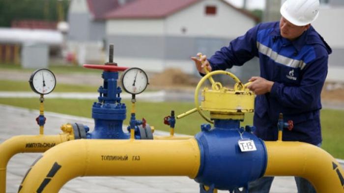 Газ дешевле, цена та же: потребительский тариф на голубое топливо не снизится
