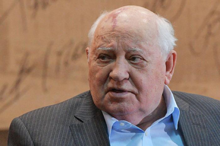 Горбачев попал в больницу