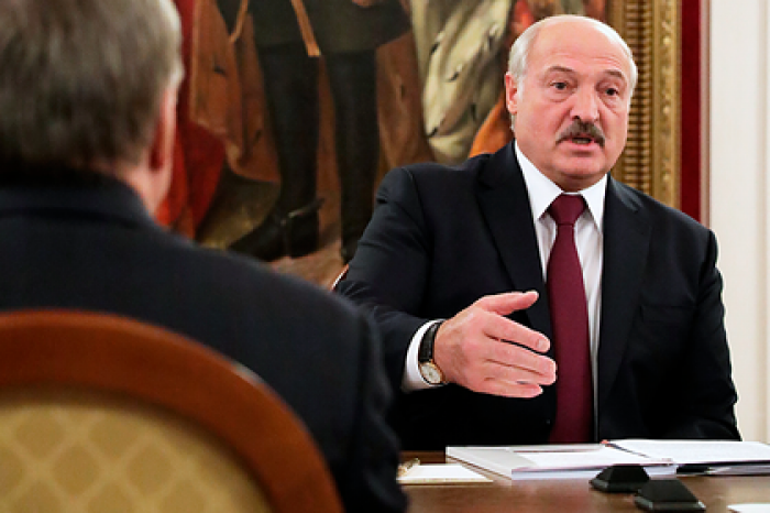 Лукашенко объявил о договоренности с Россией по топливу