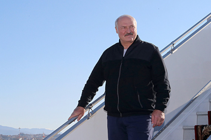 Лукашенко отказался сидеть в парламенте России даже в наручниках