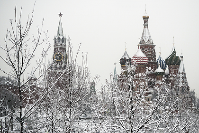 Москвичам рассказали о снеге в новогоднюю ночь