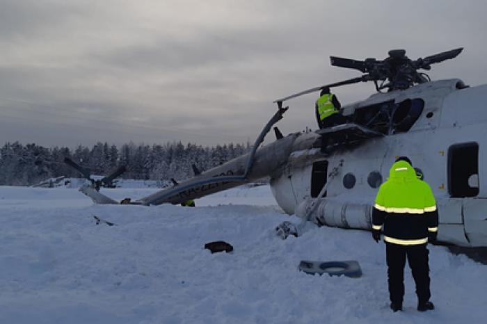 Опубликована фотография с места аварии вертолета Ми-8 в Красноярском крае