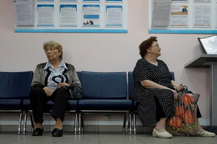 Повышение пенсионного возраста и рост НДС назвали необязательными