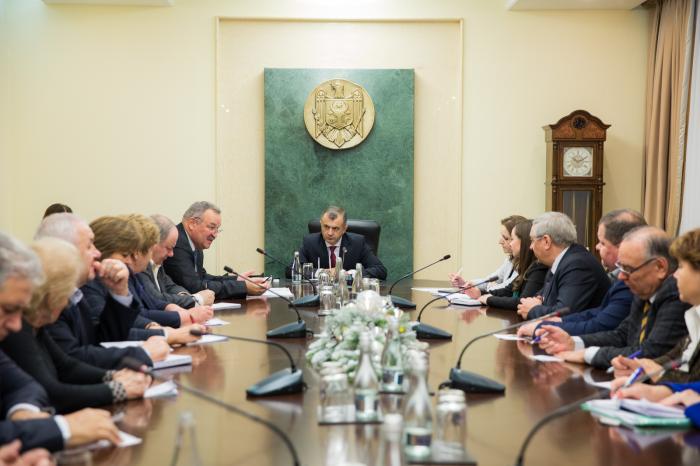 Prim-ministrul Chicu s-a întâlnit cu reprezentanții sindicatelor