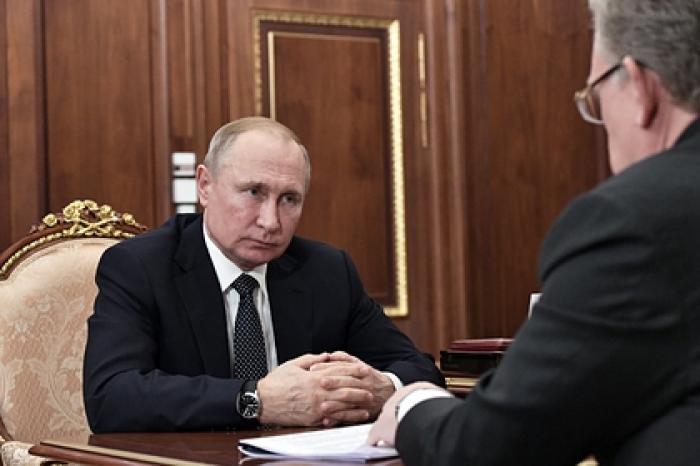 Путин оценил неисполнение бюджета на триллион рублей
