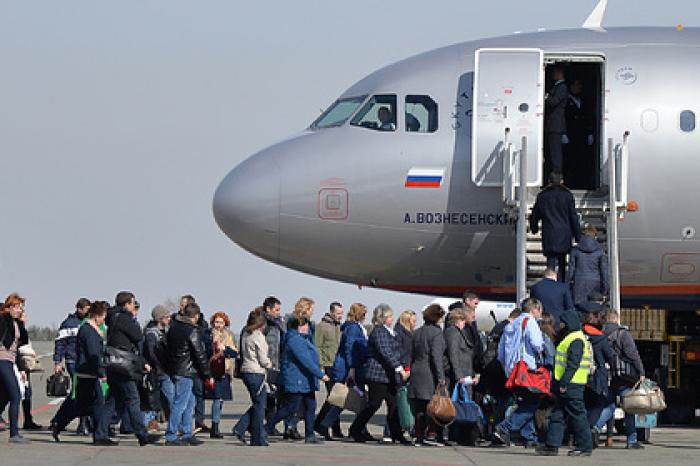 Путин поручил сделать путешествия по стране доступными для россиян