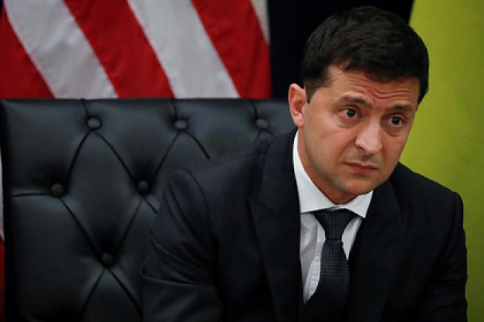 Стала известна причина заморозки Трампом помощи Украине