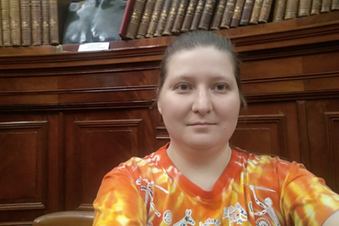 Студентка СПбГУ плюнула в лицо двум членам комиссии по этике за грубость