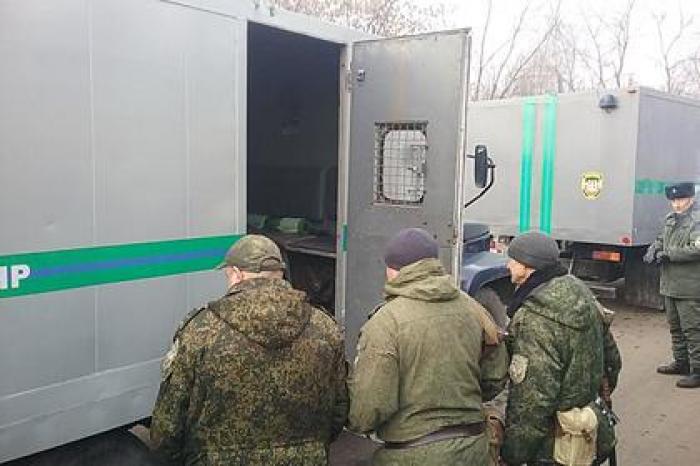 В Донбассе начался большой обмен пленными