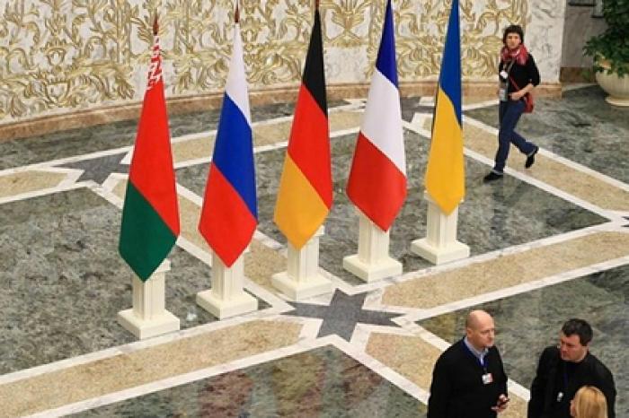 Высылка российских дипломатов не повлияет на переговоры по Донбассу