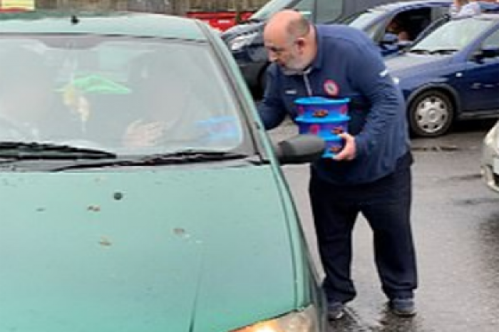 Женщина в одиночку остановила воров и отобрала краденое