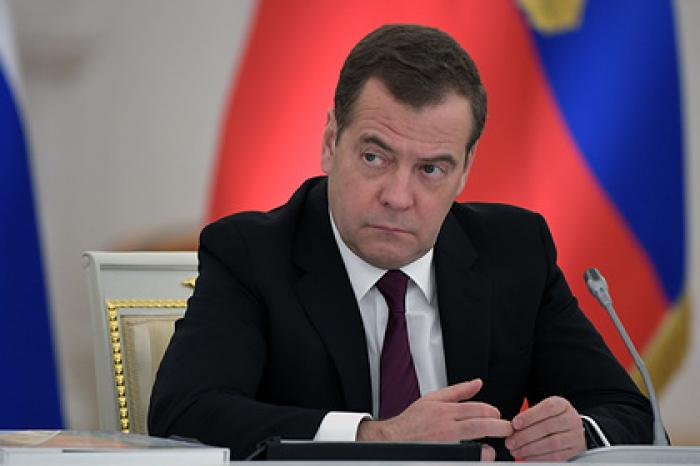 Китай оценил работу Медведева на посту премьер-министра