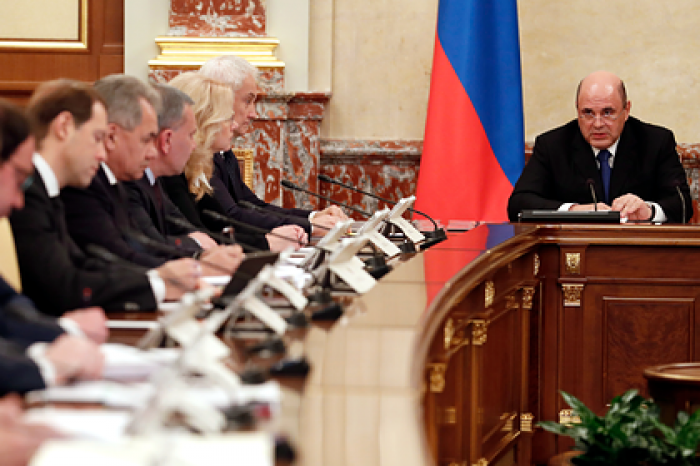 Мишустин раскритиковал работу правительства