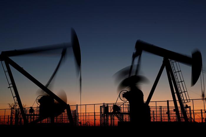 Нефти предрекли падение из-за китайского вируса