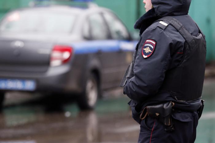 Полуголый неадекватный россиянин попытался пробраться в детский сад
