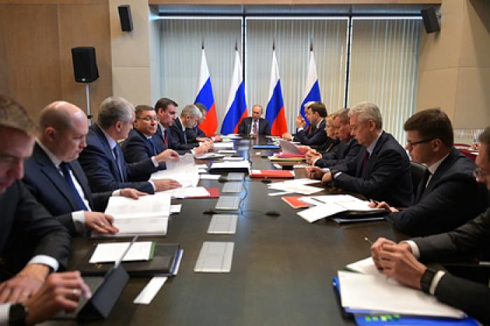 Путин назвал состояние здравоохранения в Крыму плачевным